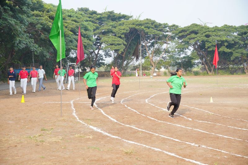  Glimpses of the Athletic Meet 