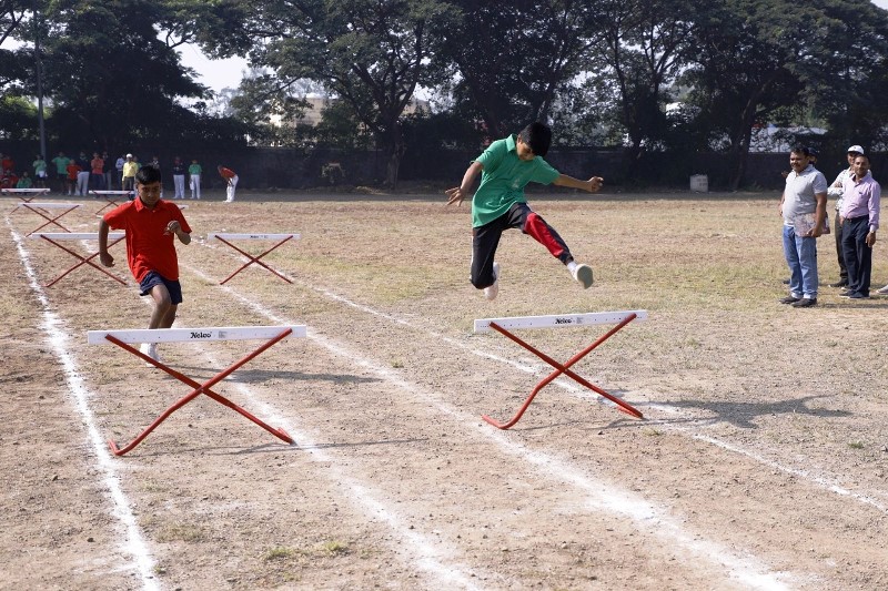  Glimpses of the Athletic Meet  