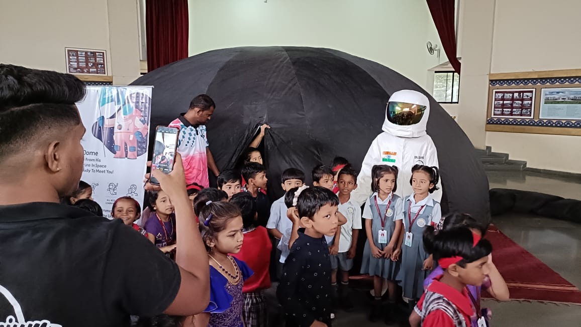 Under the aegis of ‘Smart Planetarium’ a  Mobile Planetarium Show was organized for the Students of H.K.G to Std VIII 